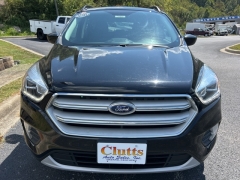 Used 2019 Ford Escape 4d SUV 4WD SEL at Clutts Auto Sales near Hazard, KY