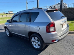 Used 2016  Jeep Compass 4d SUV 4WD Latitude at Clutts Auto Sales near Hazard&comma; KY