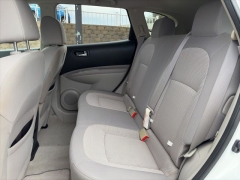 Used 2013  Nissan Rogue 4d SUV AWD SV at Clutts Auto Sales near Hazard&comma; KY