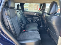 Used 2022  Mitsubishi Outlander SE Launch Edition S-AWC at Clutts Auto Sales near Hazard&comma; KY