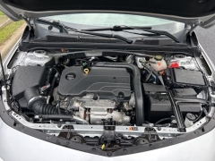 Used 2020  Chevrolet Malibu 4d Sedan LT at Clutts Auto Sales near Hazard, KY