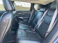 Used 2019 Jeep Cherokee 4d SUV 4WD Latitude Plus 2.4L at Clutts Auto Sales near Hazard, KY