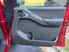 Used 2012  Nissan Frontier 4WD King Cab SV Auto at Clutts Auto Sales near Hazard&comma; KY