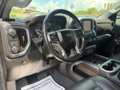 Used 2020  Chevrolet Silverado 1500 4WD Crew Cab LT Trail Boss at Clutts Auto Sales near Hazard&comma; KY