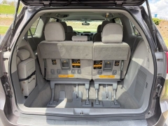 Used 2012  Toyota Sienna 4d Wagon LE V6 at Clutts Auto Sales near Hazard&comma; KY