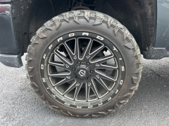 Used 2017  Chevrolet Silverado 1500 4WD Crew Cab LT at Clutts Auto Sales near Hazard&comma; KY