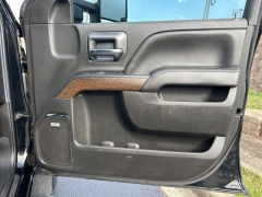 Used 2019 GMC Sierra 3500 4WD Crew Cab Denali DRW at Clutts Auto Sales near Hazard, KY