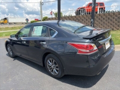 Used 2015  Nissan Altima 4d Sedan S 2&period;5L at Clutts Auto Sales near Hazard&comma; KY