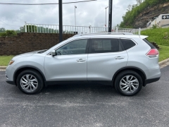 Used 2014 Nissan Rogue 4d SUV AWD SL at Clutts Auto Sales near Hazard, KY
