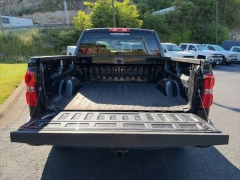 Used 2014  GMC Sierra 1500 4WD Crew Cab SLE at Clutts Auto Sales near Hazard&comma; KY