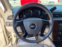 Used 2007  Chevrolet Suburban 1500 SUV 4WD LTZ at Clutts Auto Sales near Hazard&comma; KY