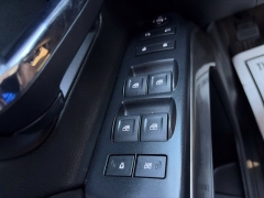 Used 2017  Chevrolet Silverado 1500 4WD Crew Cab LT at Clutts Auto Sales near Hazard&comma; KY