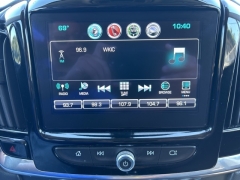 Used 2018 Chevrolet Traverse 4d SUV AWD LT Cloth w/1LT at Clutts Auto Sales near Hazard, KY