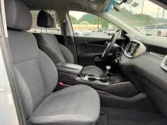 Used 2019  Kia Sorento 4d SUV FWD L at Clutts Auto Sales near Hazard&comma; KY
