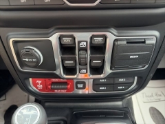 Used 2019  Jeep Wrangler Unlimited 4d SUV 4WD Rubicon at Clutts Auto Sales near Hazard&comma; KY