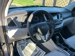 Used 2017  Hyundai Tucson 4d SUV AWD SE Popular at Clutts Auto Sales near Hazard&comma; KY