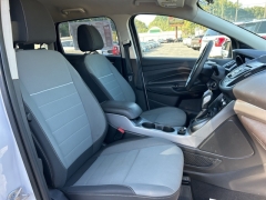 Used 2015 Ford Escape 4d SUV 4WD SE at Clutts Auto Sales near Hazard, KY