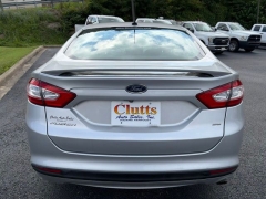 Used 2016  Ford Fusion 4d Sedan SE 2&period;5L at Clutts Auto Sales near Hazard&comma; KY