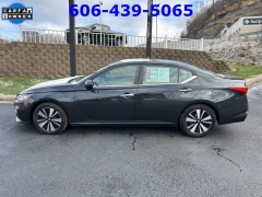 Used 2021  Nissan Altima 2&period;5 SV Sedan at Clutts Auto Sales near Hazard&comma; KY