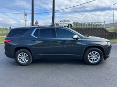 Used 2018 Chevrolet Traverse 4d SUV AWD LT Cloth w/1LT at Clutts Auto Sales near Hazard, KY