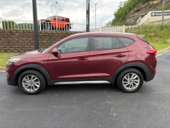 Used 2017  Hyundai Tucson 4d SUV AWD SE Popular at Clutts Auto Sales near Hazard&comma; KY