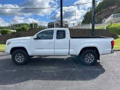 Used 2019 Toyota Tacoma 4WD Access Cab SR5 V6 at Clutts Auto Sales near Hazard, KY