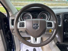 Used 2012  Dodge Durango 4d SUV AWD SXT at Clutts Auto Sales near Hazard, KY