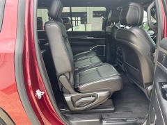 Used 2024  Jeep Wagoneer L Series II 4x2 at Raceway Motors near Lufkin&comma; TX