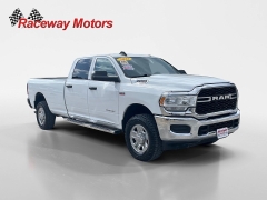 Used 2022  Ram 2500 4WD Tradesman Crew Cab 8' Box at Raceway Motors near Lufkin&comma; TX