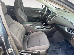 Used 2019  Chevrolet Malibu 4d Sedan LT at Raceway Motors near Lufkin&comma; TX