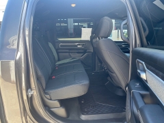 Used 2020  Ram 1500 2WD Crew Cab Big Horn at Raceway Motors near Lufkin&comma; TX