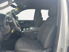 Used 2021  Chevrolet Silverado 1500 2WD Crew Cab 147" Custom at Raceway Motors near Lufkin, TX