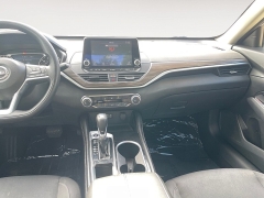Used 2023  Nissan Altima 2&period;5 SV Sedan at Raceway Motors near Lufkin&comma; TX