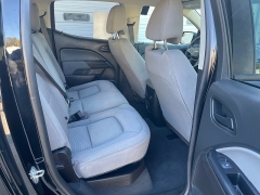 Used 2021  Chevrolet Colorado 2WD Crew Cab 128" Work Truck at Raceway Motors near Lufkin&comma; TX