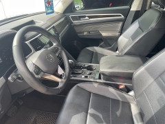 Used 2022  Volkswagen Atlas 3&period;6L V6 SE w&sol;Technology 4MOTION at Raceway Motors near Lufkin&comma; TX