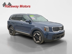 Used 2025  Kia Telluride S FWD at Raceway Motors near Lufkin&comma; TX