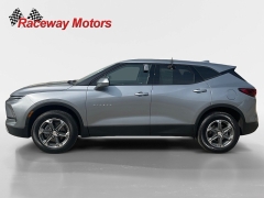 Used 2025  Chevrolet Blazer FWD 4dr LT w&sol;2LT at Raceway Motors near Lufkin&comma; TX