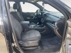 Used 2023  Chevrolet Traverse FWD 4dr LT Cloth w&sol;1LT at Raceway Motors near Lufkin&comma; TX