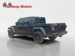 Used 2022  Jeep Gladiator Altitude 4x4 at Raceway Motors near Lufkin&comma; TX