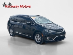 Used 2020  Chrysler Pacifica 4d Wagon Touring L at Raceway Motors near Lufkin&comma; TX