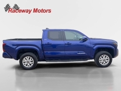 Used 2024  Toyota Tacoma 4WD SR5 Double Cab 5ft Bed AT at Raceway Motors near Lufkin&comma; TX