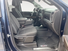 Used 2021  Chevrolet Silverado 1500 4WD Crew Cab 147" RST at Raceway Motors near Lufkin&comma; TX
