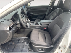 Used 2025  Nissan Altima SV FWD at Raceway Motors near Lufkin, TX