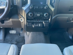 Used 2021  Chevrolet Silverado 1500 2WD Crew Cab 147" LT at Raceway Motors near Lufkin&comma; TX