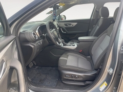 Used 2025  Chevrolet Blazer FWD 4dr LT w&sol;2LT at Raceway Motors near Lufkin&comma; TX