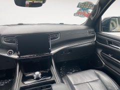 Used 2024  Jeep Wagoneer Series II 4x2 at Raceway Motors near Lufkin&comma; TX