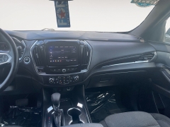 Used 2023  Chevrolet Traverse FWD 4dr LT Cloth w&sol;1LT at Raceway Motors near Lufkin&comma; TX