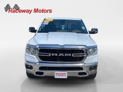 Used 2019  Ram 1500 2WD Crew Cab Big Horn&sol;Lone Star at Raceway Motors near Lufkin&comma; TX