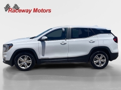 Used 2024  GMC Terrain FWD 4dr SLE at Raceway Motors near Lufkin&comma; TX