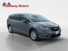 Used 2023  Chrysler Pacifica Touring L FWD at Raceway Motors near Lufkin&comma; TX